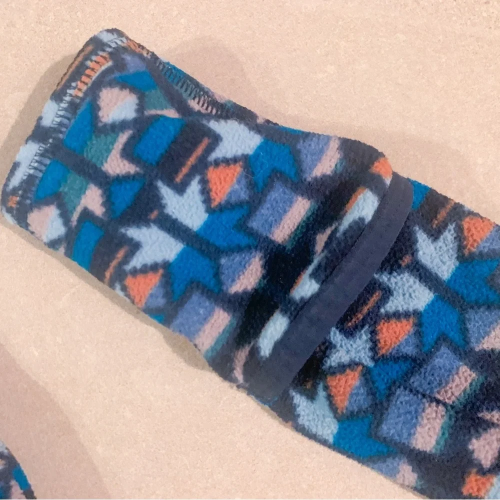 Patagonia Toddler Micro D® Fleece Onesie Bunting - Picture 2 of 5